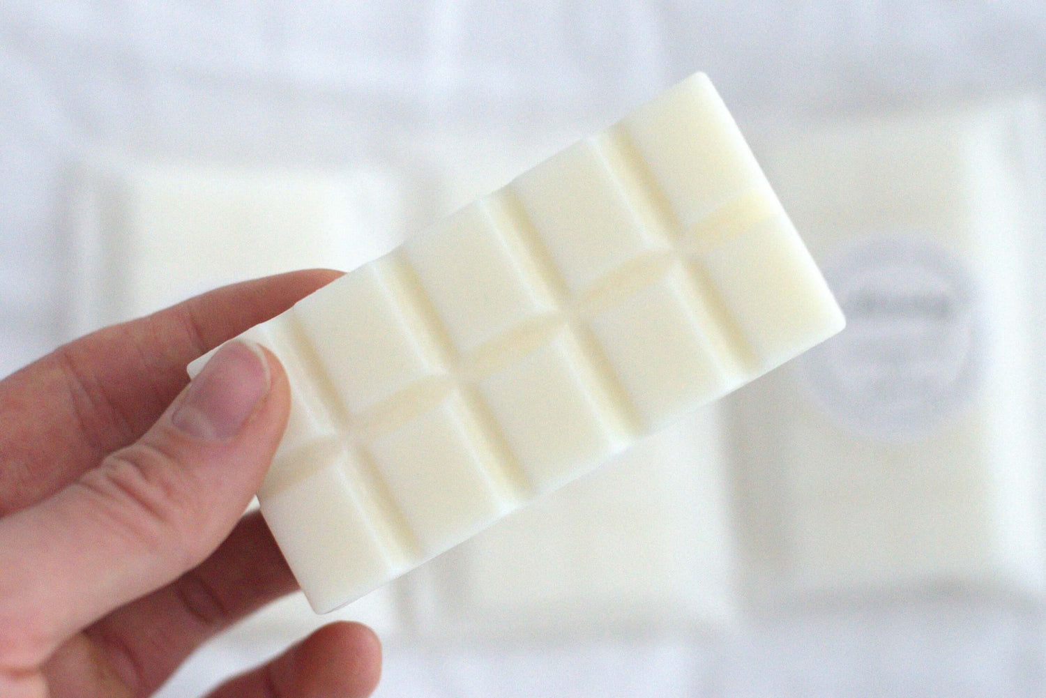 Essential Oil Wax Melts | White Chocolate Shaped | Wonder Wick